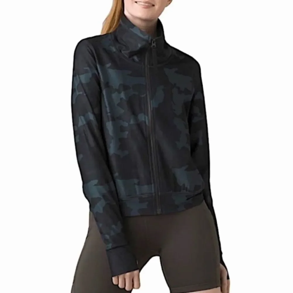 Prana Layna black camo print zip lightweight jacket sweatshirt size medium